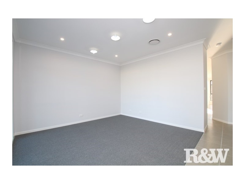 12 Hudson Street, Penrith NSW 2750