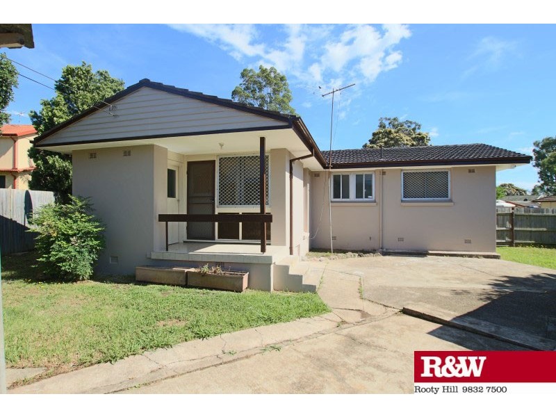 13 Batavia Place, Willmot NSW 2770