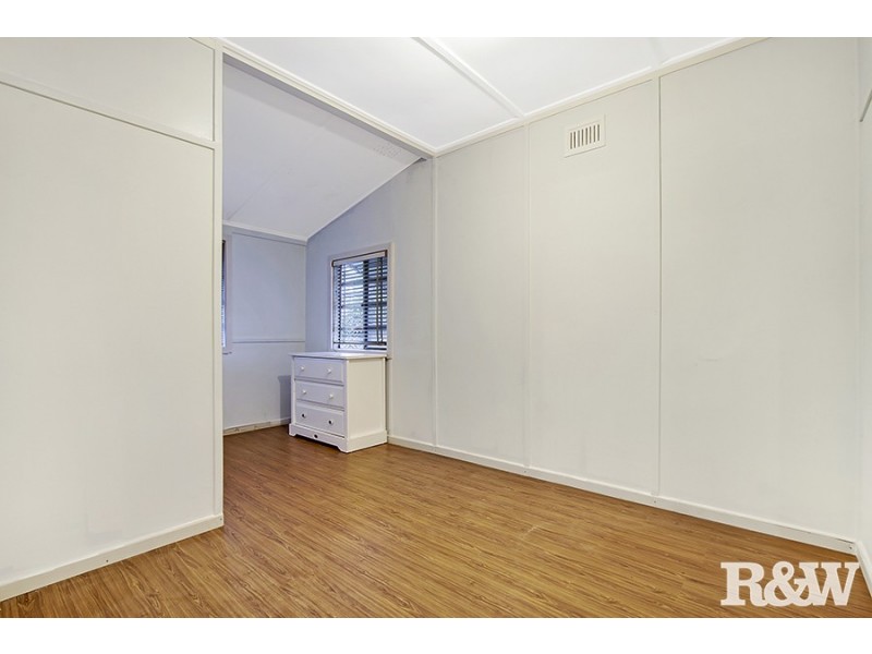 19 Merinda Street, St Marys NSW 2760