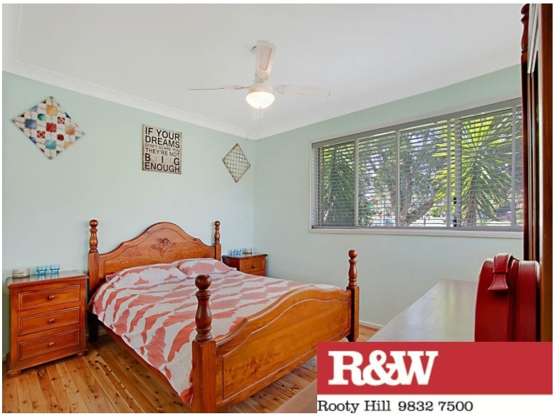 57 BIRMINGHAM ROAD, South Penrith NSW 2750