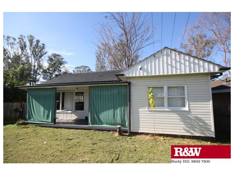4 Newport Street, Cambridge Park NSW 2747