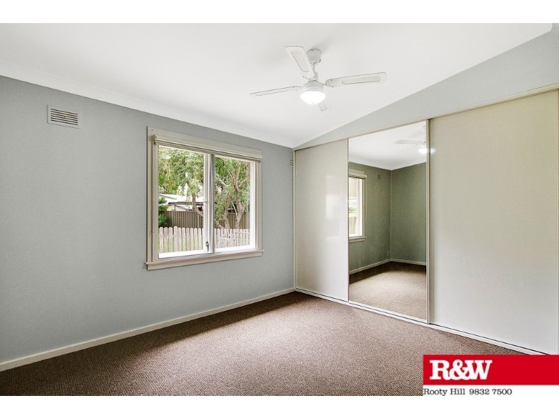 13 Biman Place, Whalan NSW 2770
