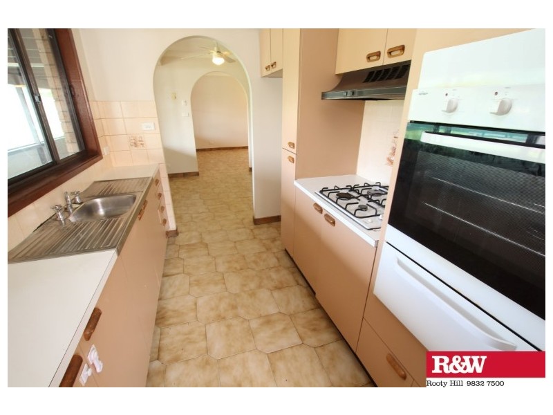 13 Chesham Place, Plumpton NSW 2761