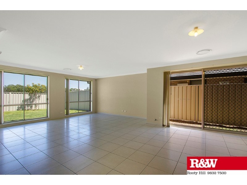 5 Pandorea Street, Claremont Meadows NSW 2747