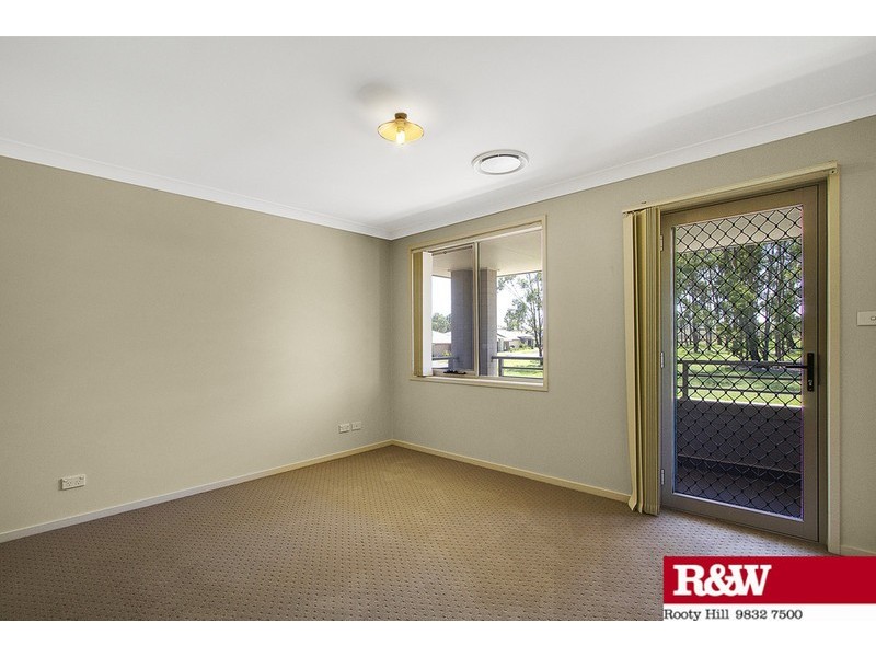 5 Pandorea Street, Claremont Meadows NSW 2747