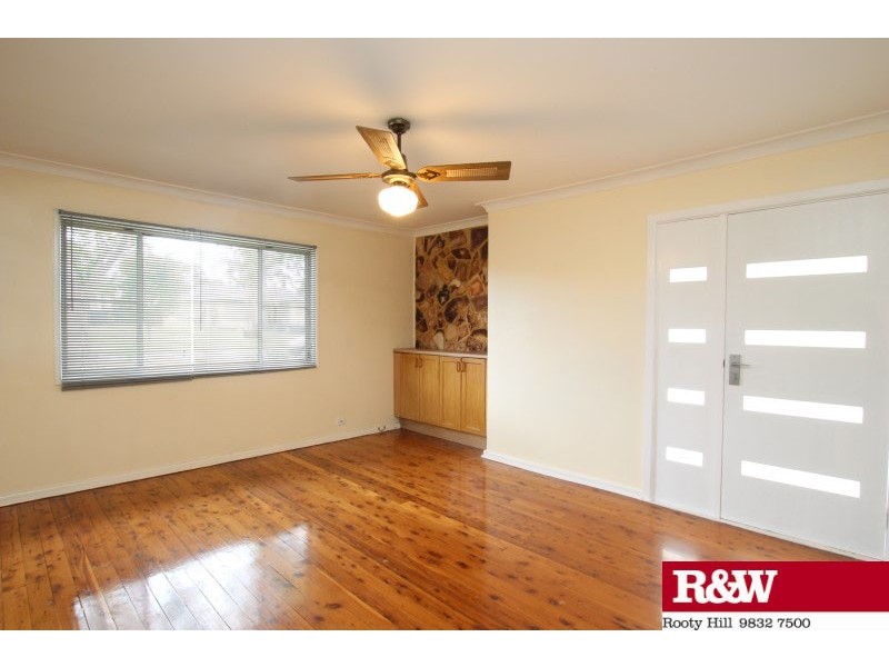 43 Nella Dan Avenue, Tregear NSW 2770