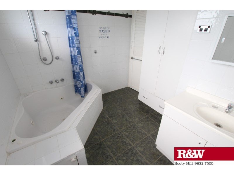 43 Nella Dan Avenue, Tregear NSW 2770