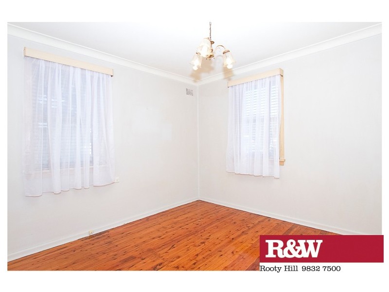 11 Noel Street, Marayong NSW 2148