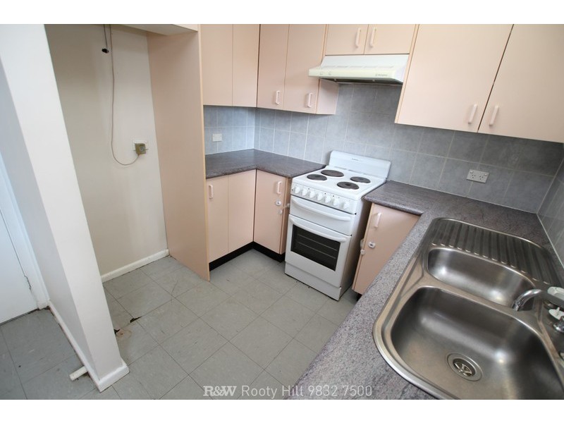 30 Luzon Avenue, Lethbridge Park NSW 2770