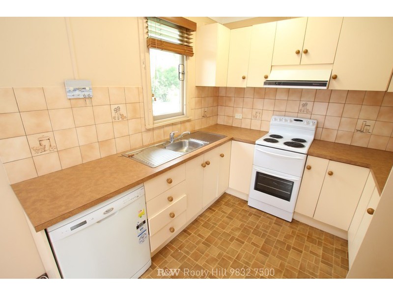 18 Mackellar Road, Hebersham NSW 2770