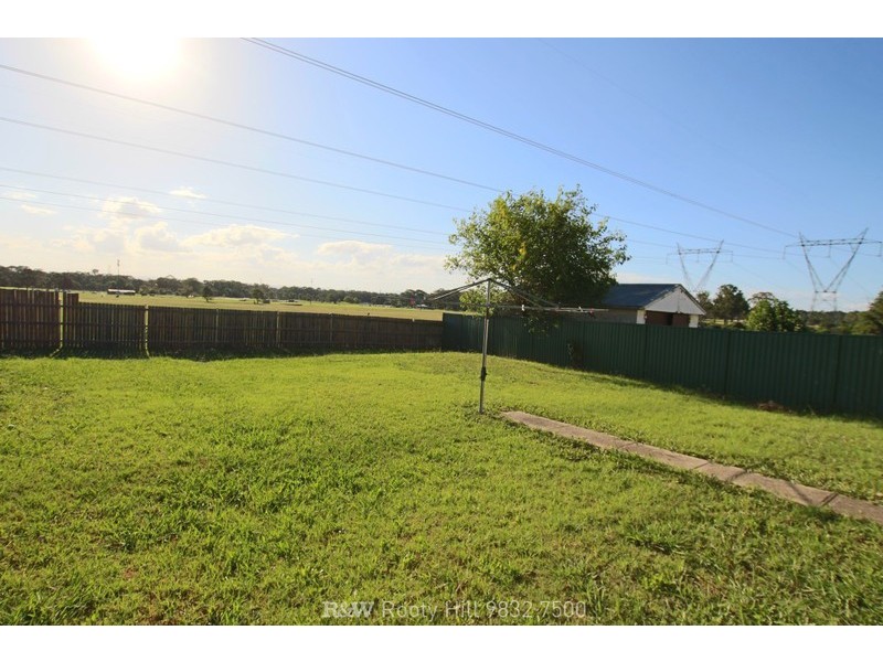 221 Samarai Road, Whalan NSW 2770