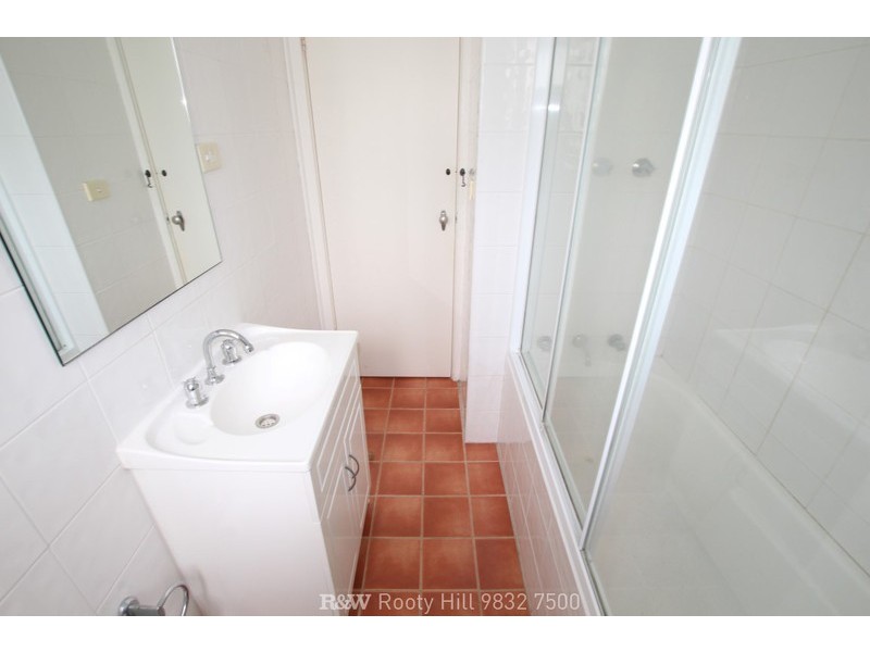 206 Woodstock Avenue, Whalan NSW 2770