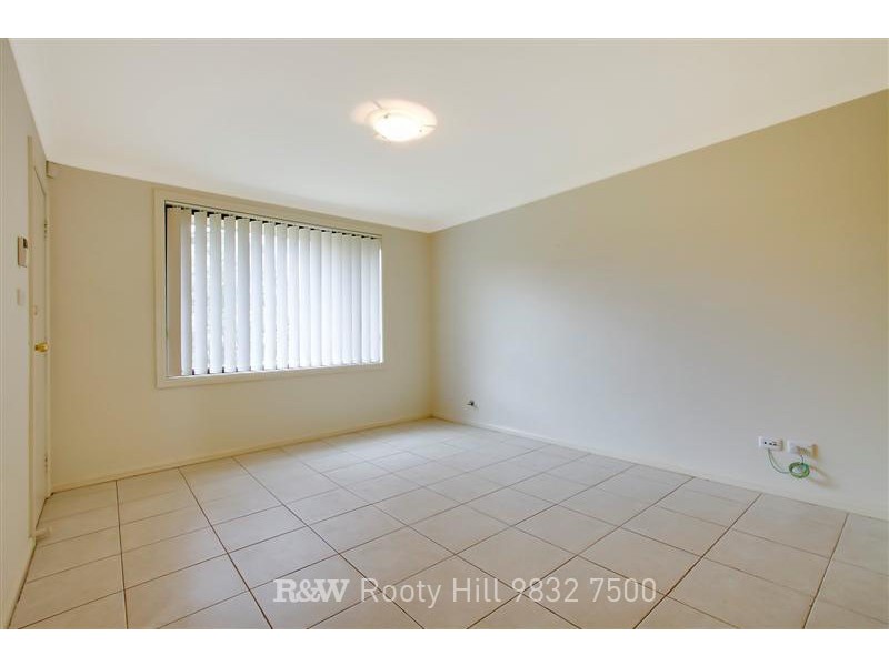 17 Bond Place, Oxley Park NSW 2760