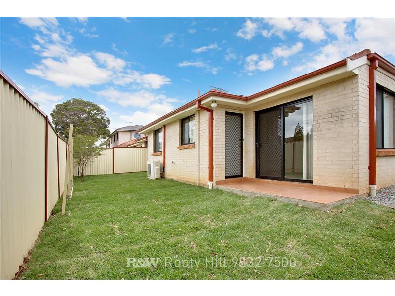 17 Bond Place, Oxley Park NSW 2760