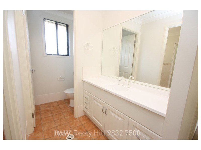 104 Parkwood Crescent, Plumpton NSW 2761