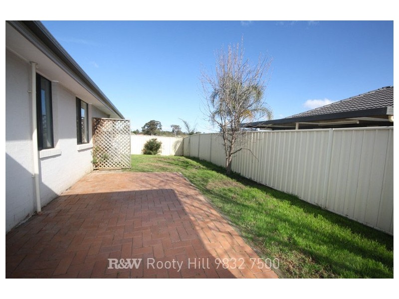 104 Parkwood Crescent, Plumpton NSW 2761