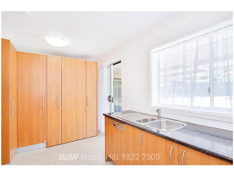 54 Nella Dan Avenue, Tregear NSW 2770