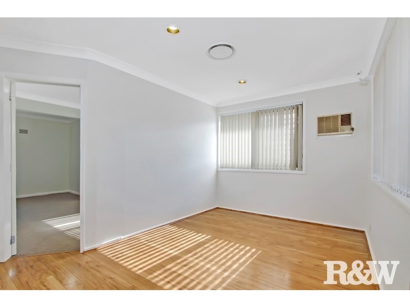 11 Nancy Street, St Marys NSW 2760