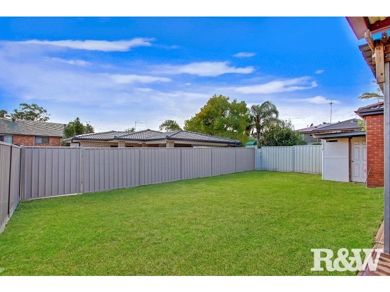 11 Nancy Street, St Marys NSW 2760