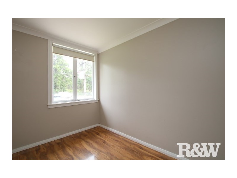 19 Forrester Road, Lethbridge Park NSW 2770