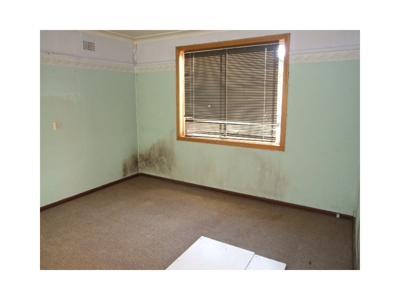 18 SYCAMORE STREET, North St Marys NSW 2760