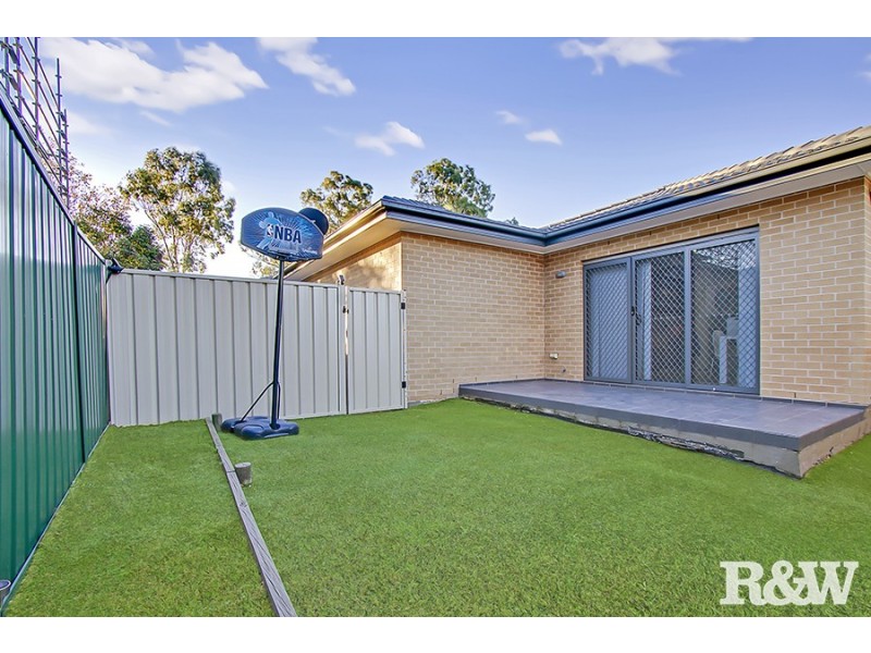 4/122-124 Hartington Street, Rooty Hill NSW 2766