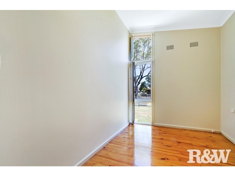 30 Kilbride Avenue, Dharruk NSW 2770