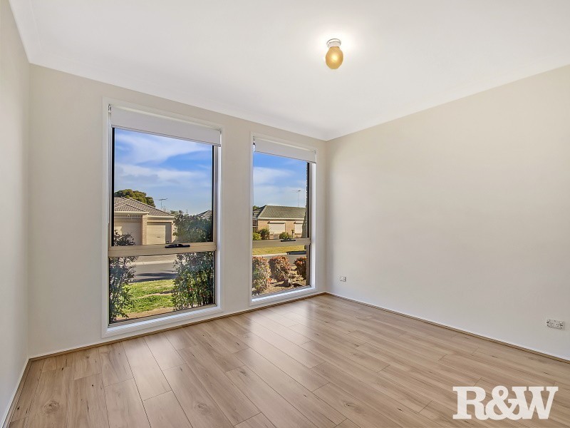 27 Yatay Place, Plumpton NSW 2761