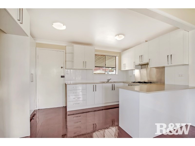 22 Torres Crescent, Whalan NSW 2770