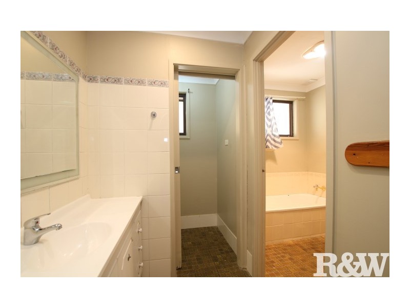 9 Arundell Street, Dharruk NSW 2770