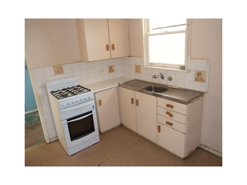 12  DAMPIER PLACE, Whalan NSW 2770