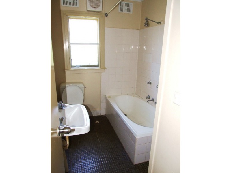 33 ELLSWORTH DRIVE, Tregear NSW 2770