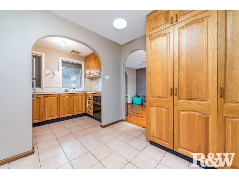 8 Resolution Avenue, Willmot NSW 2770