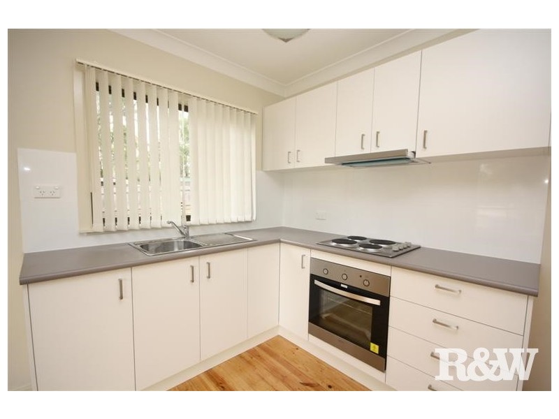 12 Nioka Road, Penrith NSW 2750