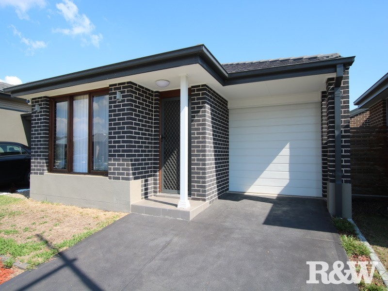 27 Herford Street, Ropes Crossing NSW 2760