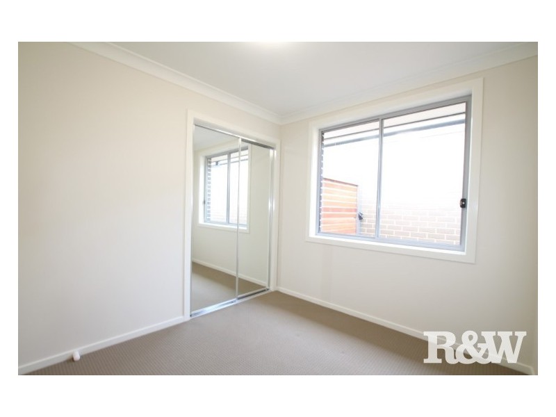27 Herford Street, Ropes Crossing NSW 2760