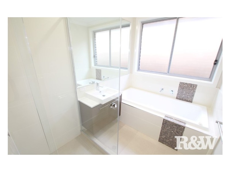 27 Herford Street, Ropes Crossing NSW 2760