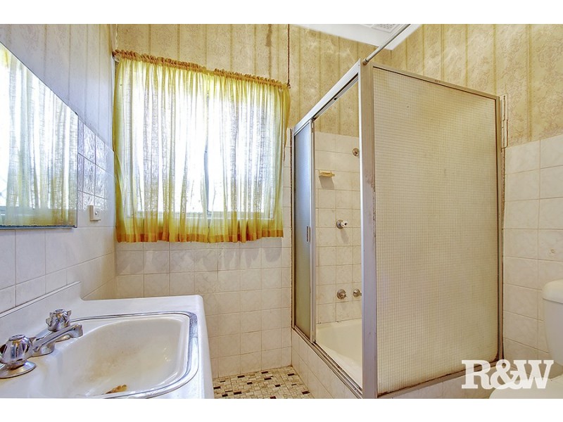 48 Wilga Street, Fairfield NSW 2165