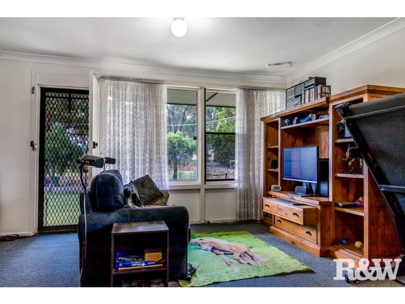 18 Pelsart Avenue, Willmot NSW 2770