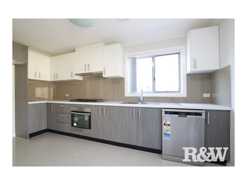 2/144 Hamrun Circuit, Rooty Hill NSW 2766