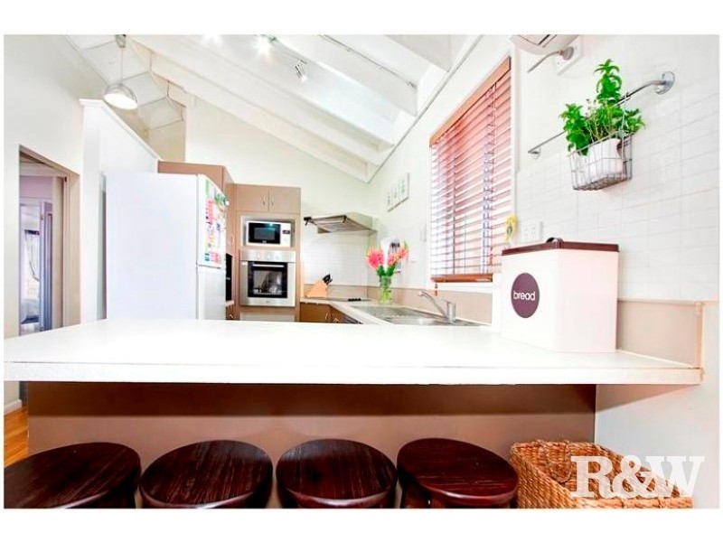 42 Mifsud Crescent, Oakhurst NSW 2761