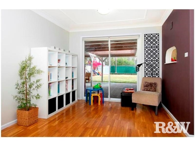 42 Mifsud Crescent, Oakhurst NSW 2761