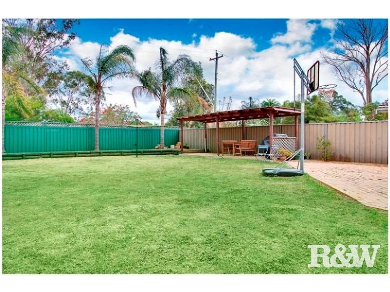 42 Mifsud Crescent, Oakhurst NSW 2761