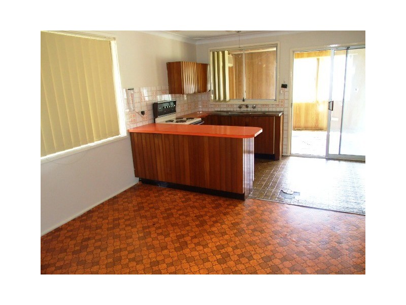 13 KENNELLY STREET, Colyton NSW 2760