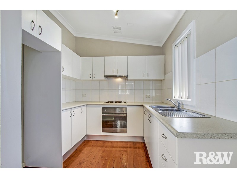 16 Runcorn Avenue, Hebersham NSW 2770