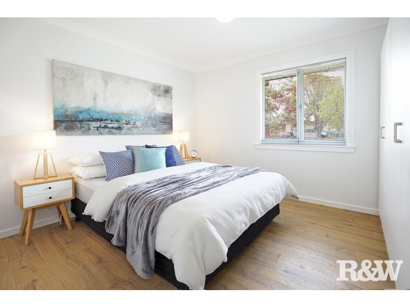 50 Nauru Crescent, Lethbridge Park NSW 2770