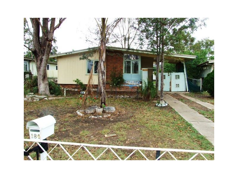 184 WOODSTOCK AVENUE, Whalan NSW 2770