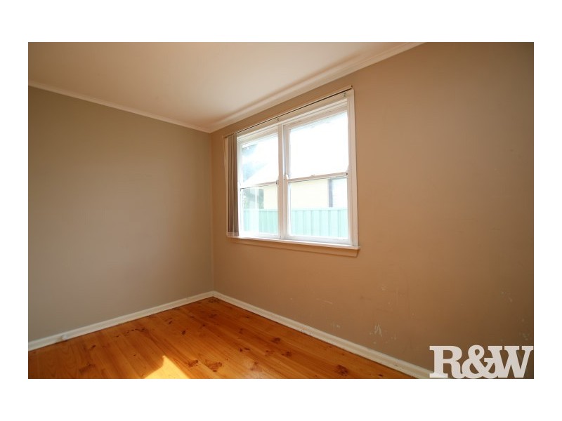 35 Feramin Avenue, Whalan NSW 2770