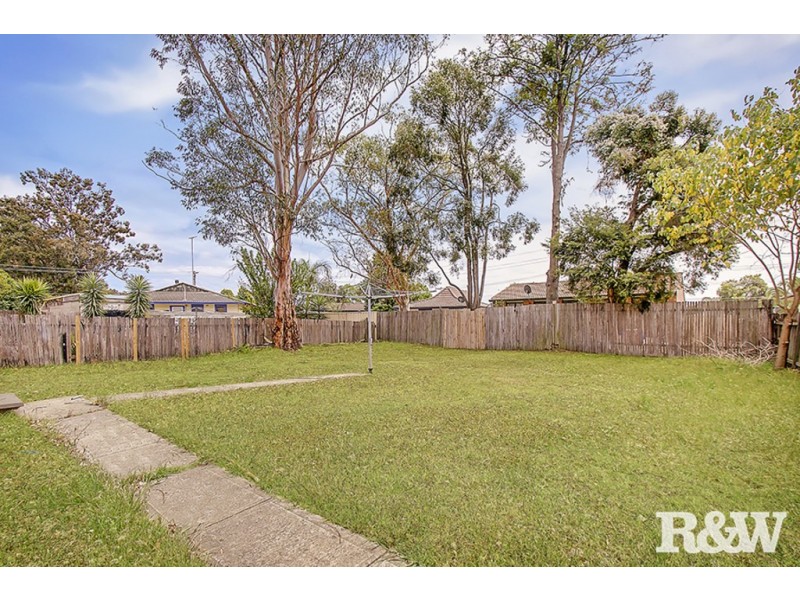 13 Liddle Street, North St Marys NSW 2760