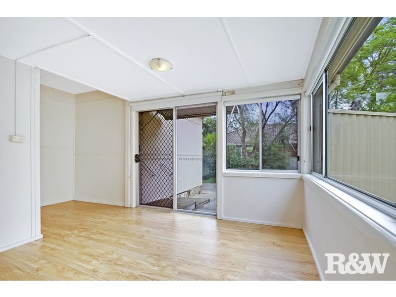 9 Cambridge Street, Cambridge Park NSW 2747